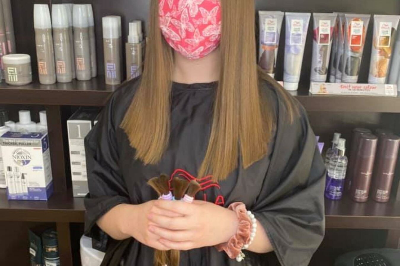 blog-melissa-donates-hair-to-little-princess-trust-14