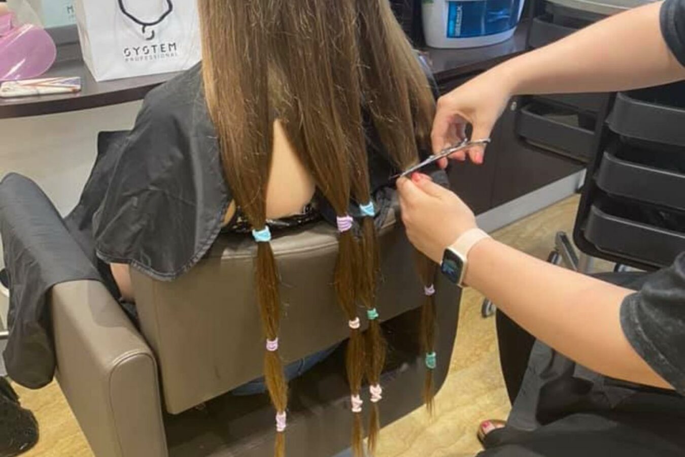 blog-melissa-donates-hair-to-little-princess-trust-15